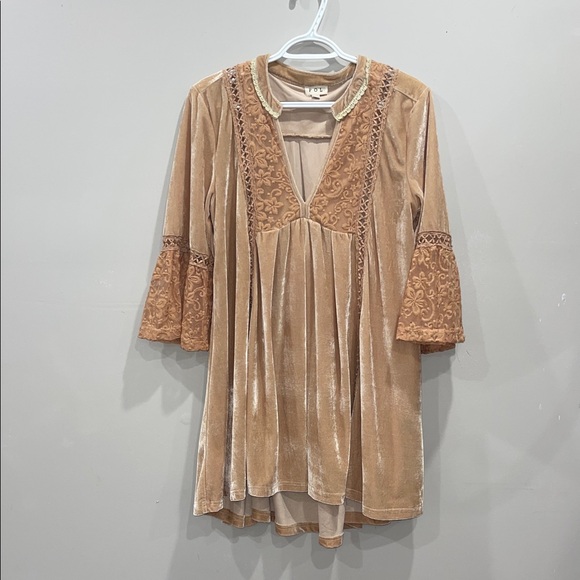 POL Tops - POL Velvet Embroidered Tunic in Light Camel